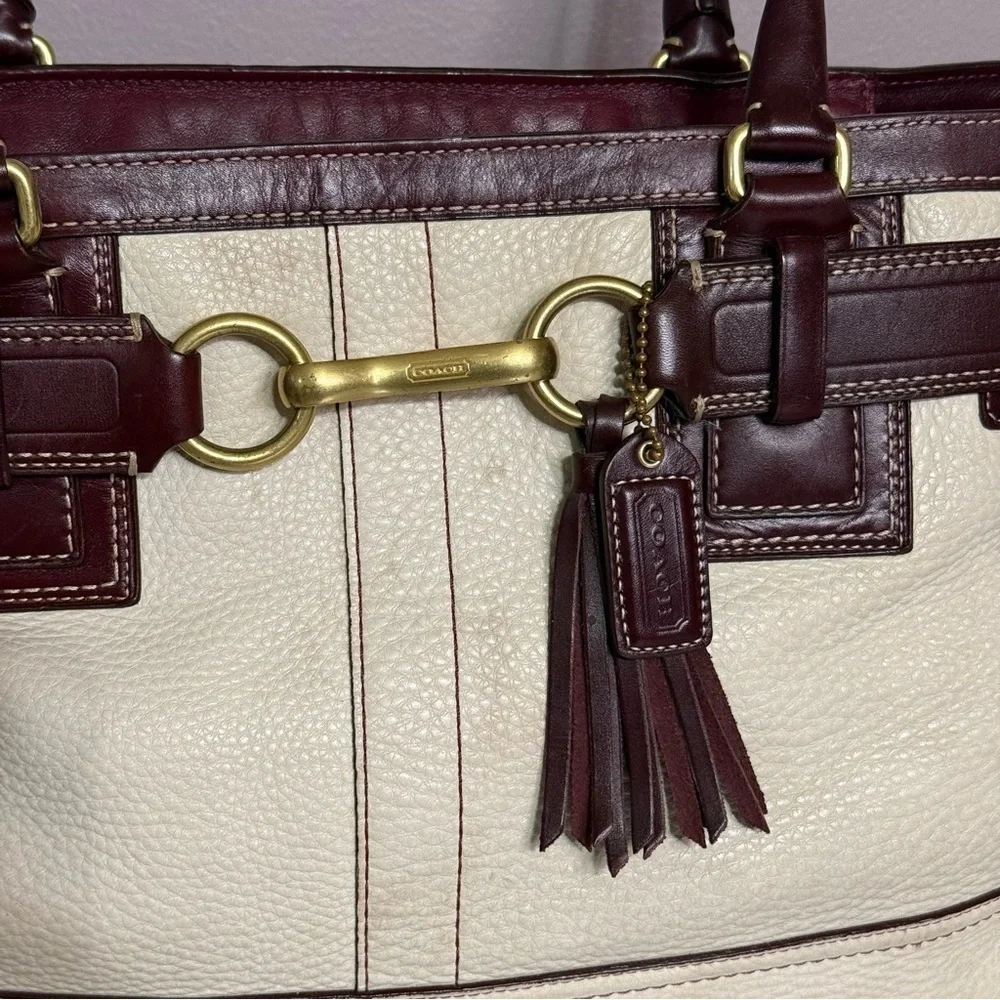 Y2K Coach Hamptons Carryall Shoulder Bag Ivory & Brown Pebble Leather Purse